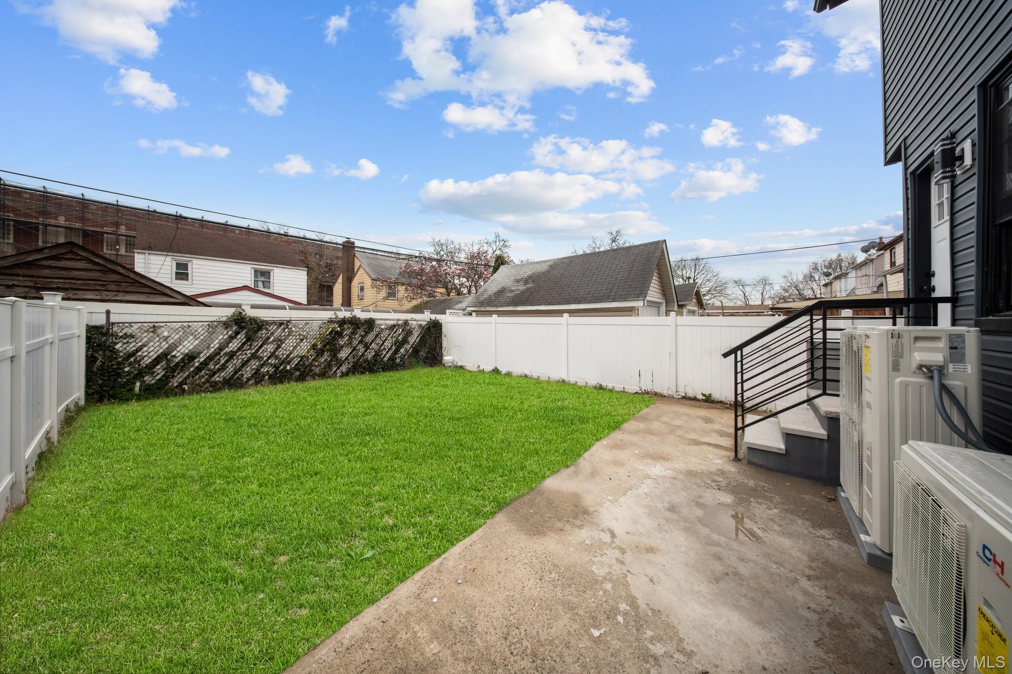 Single Family 217th Street  Queens, NY 11411, MLS-1039929-18