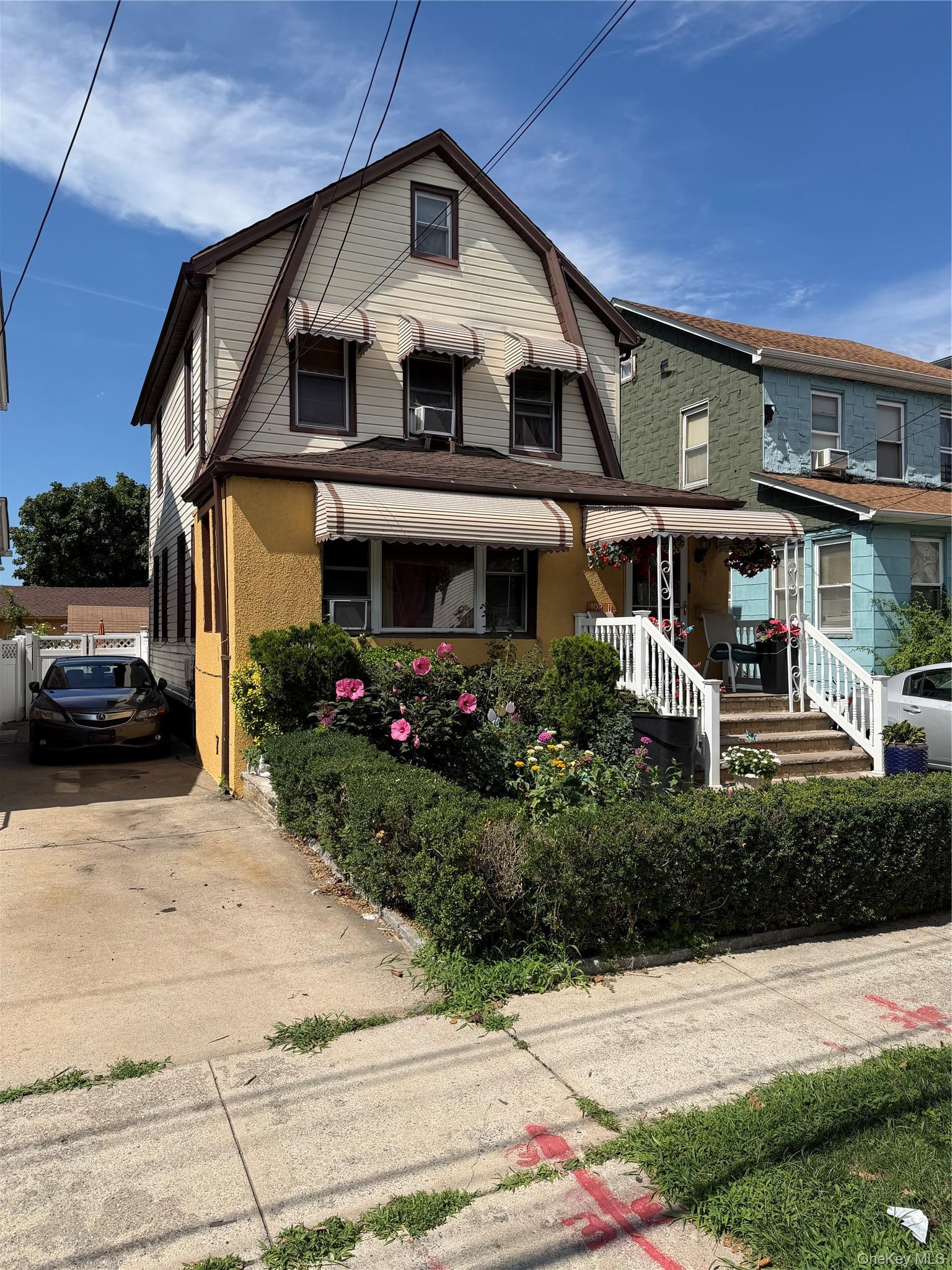 Single Family 116th Avenue Queens, NY 11412, MLS-1039930-2