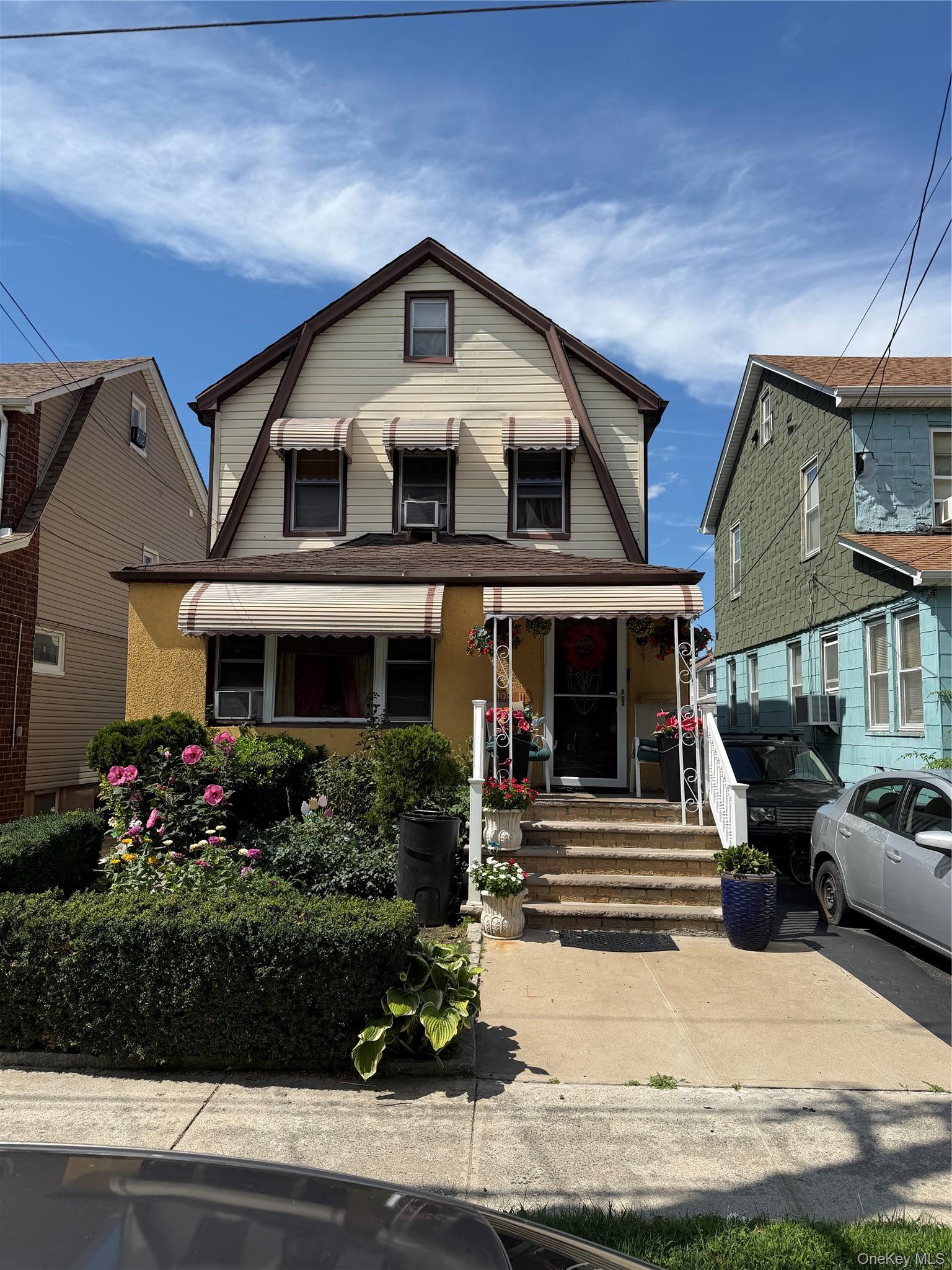 Single Family 116th Avenue  Queens, NY 11412, MLS-1039930-3