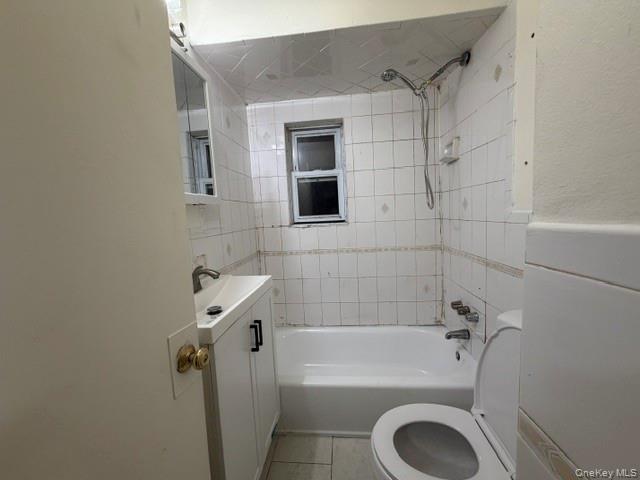Apartment Wellman Avenue Bronx, NY 10461, MLS-1039935-3
