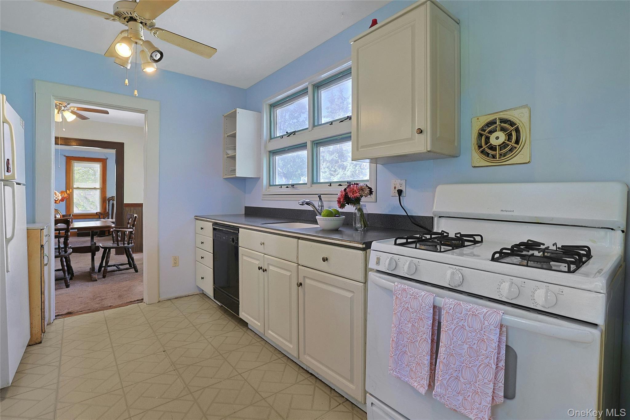 Single Family Church Street  Rockland County, NY 10954, MLS-1039939-5