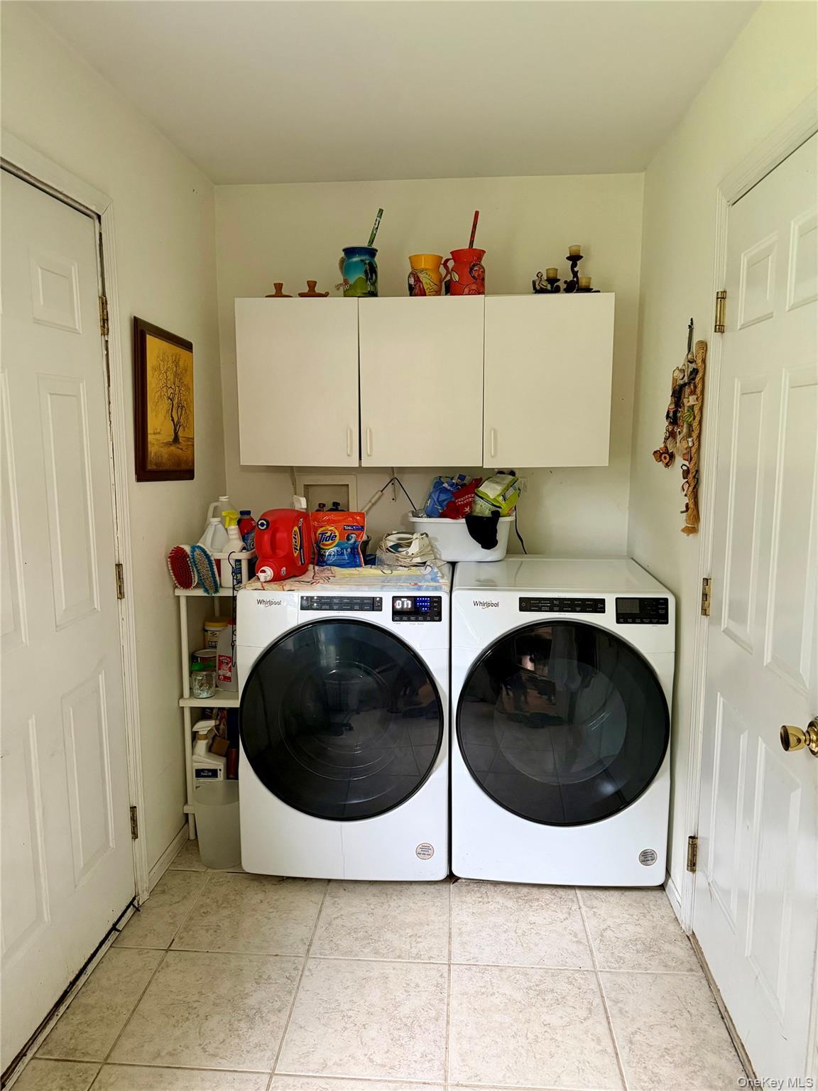 Single Family Flanders Road Suffolk County, NY 11901, MLS-1039943-10
