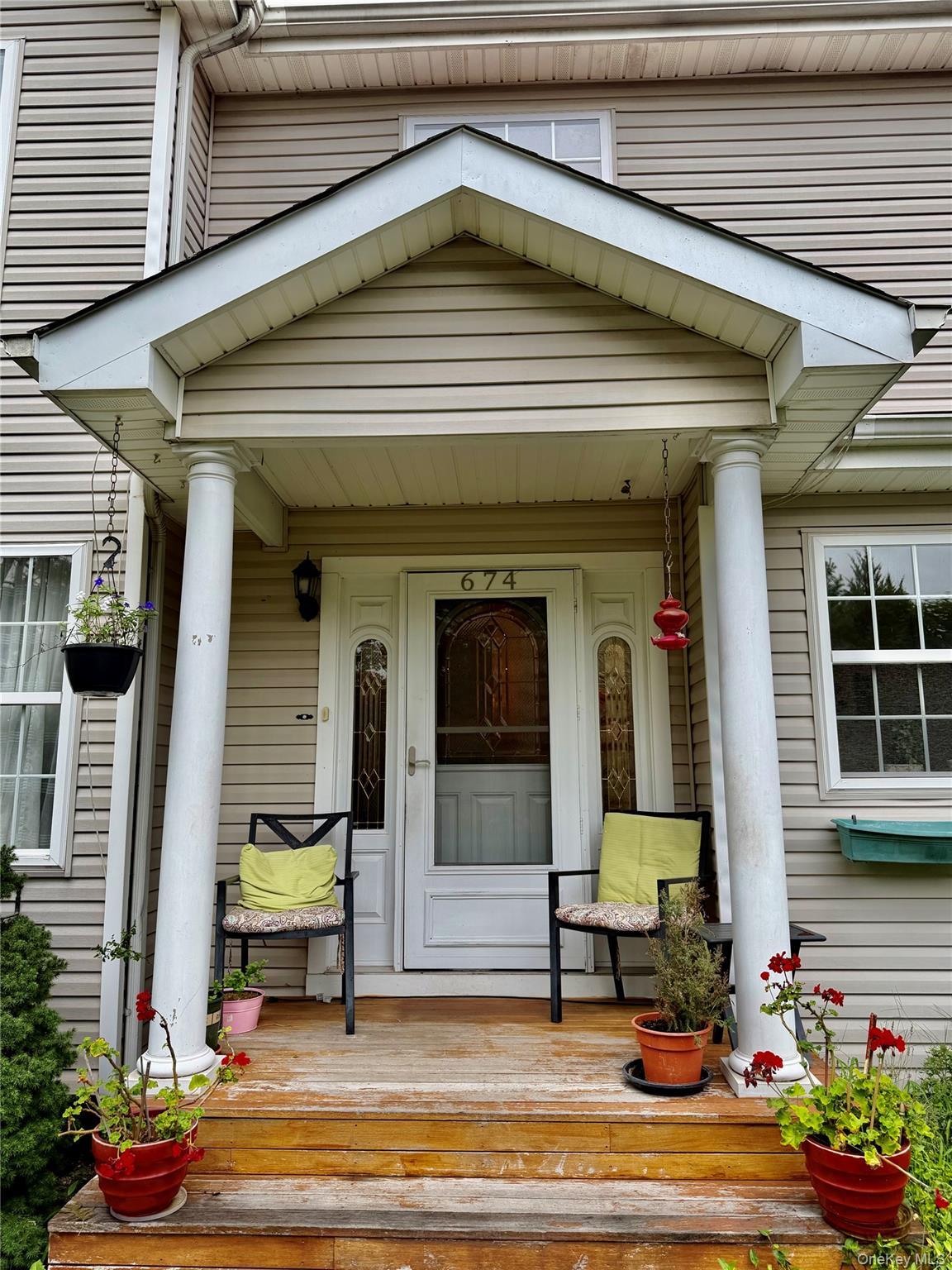 Single Family Flanders Road Suffolk County, NY 11901, MLS-1039943-3