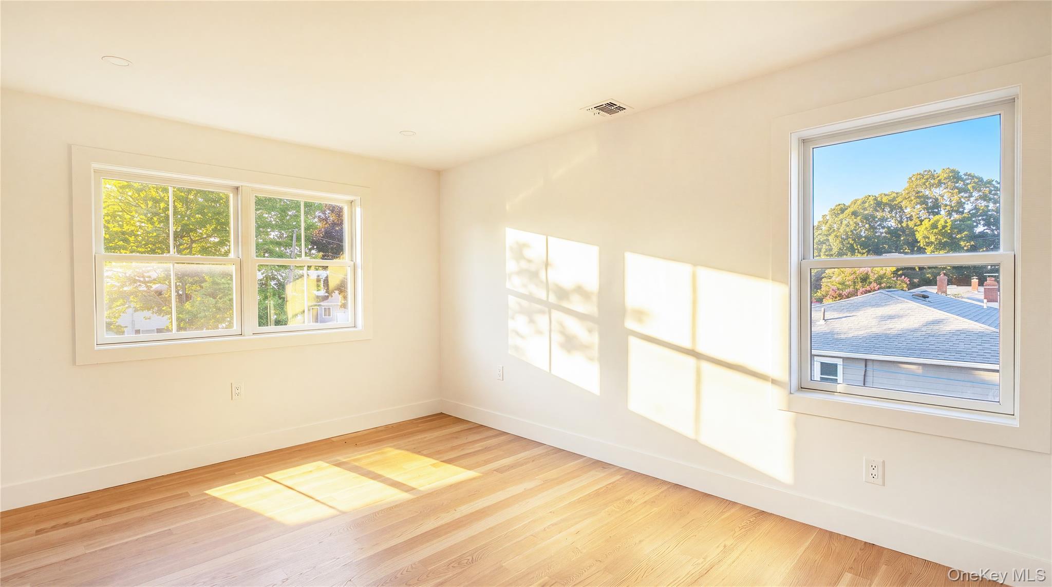 Single Family Bieselin Road Suffolk County, NY 11713, MLS-1039944-18