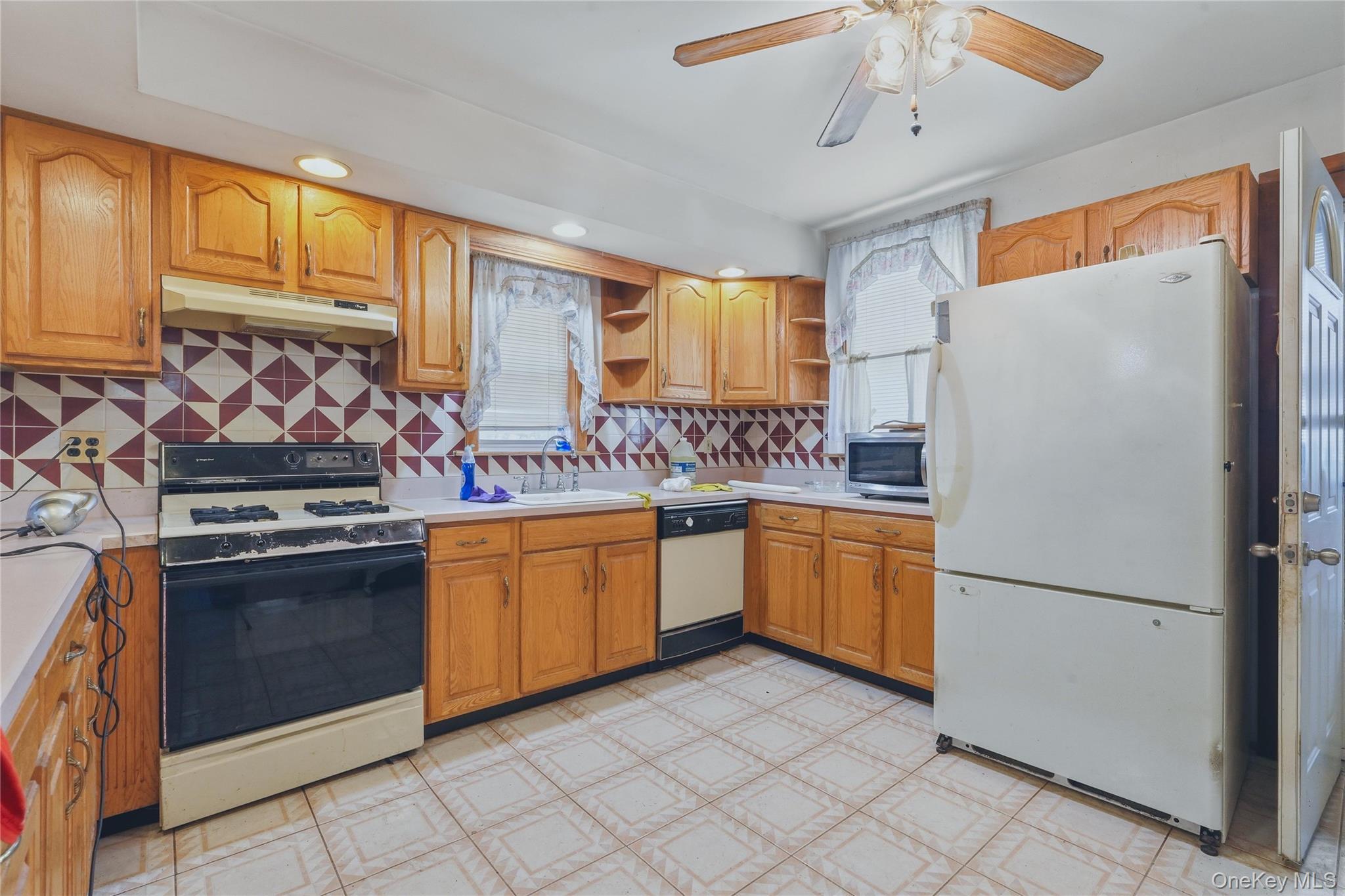 Single Family Courtney Avenue  Orange County, NY 12550, MLS-1039974-7