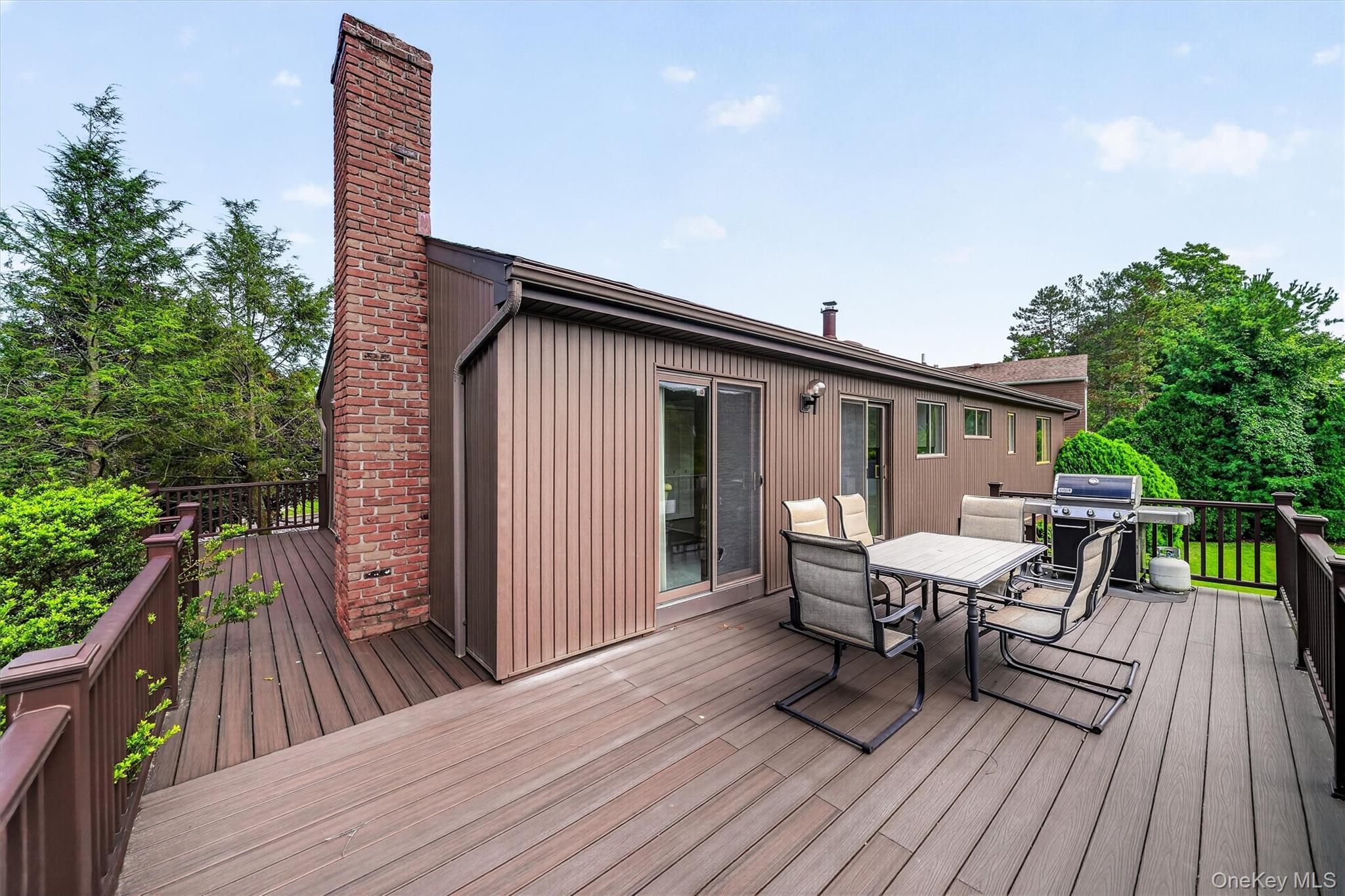 Single Family Skyview Lane Westchester County, NY 10804, MLS-1039982-17