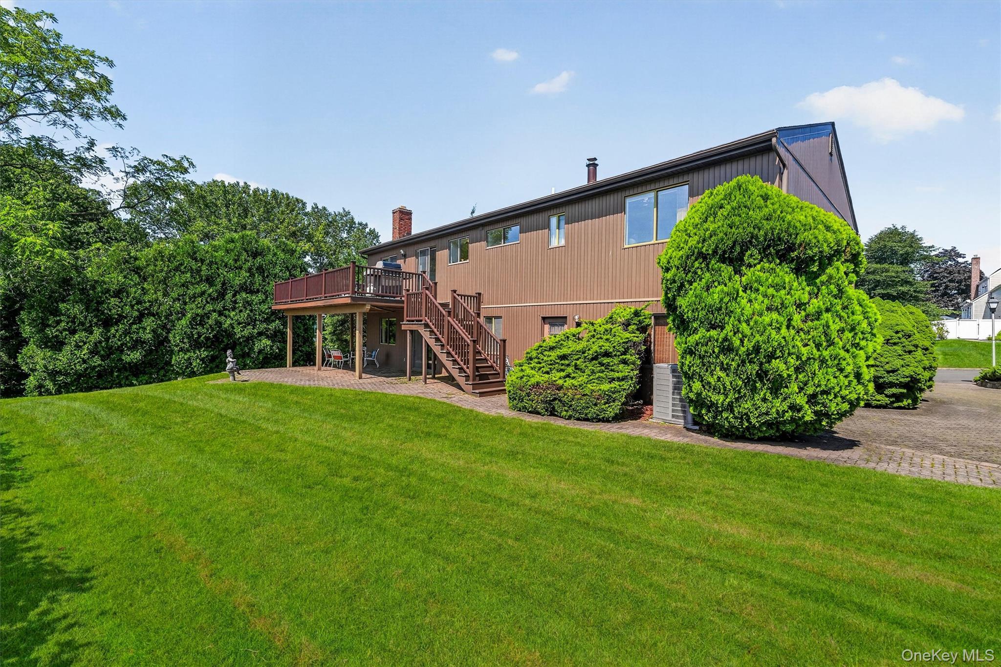 Single Family Skyview Lane Westchester County, NY 10804, MLS-1039982-34