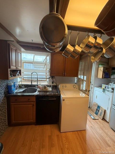 Single Family W 11th Road Queens, NY 11693, MLS-1039983-6