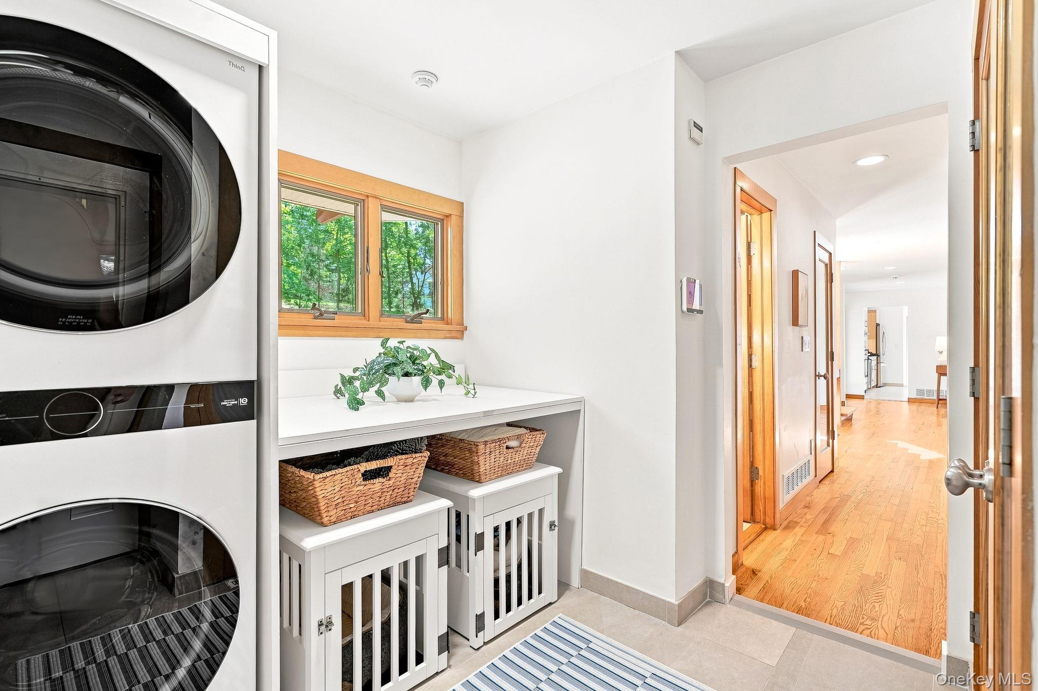 Single Family Scarborough Road  Westchester County, NY 10510, MLS-1039995-17