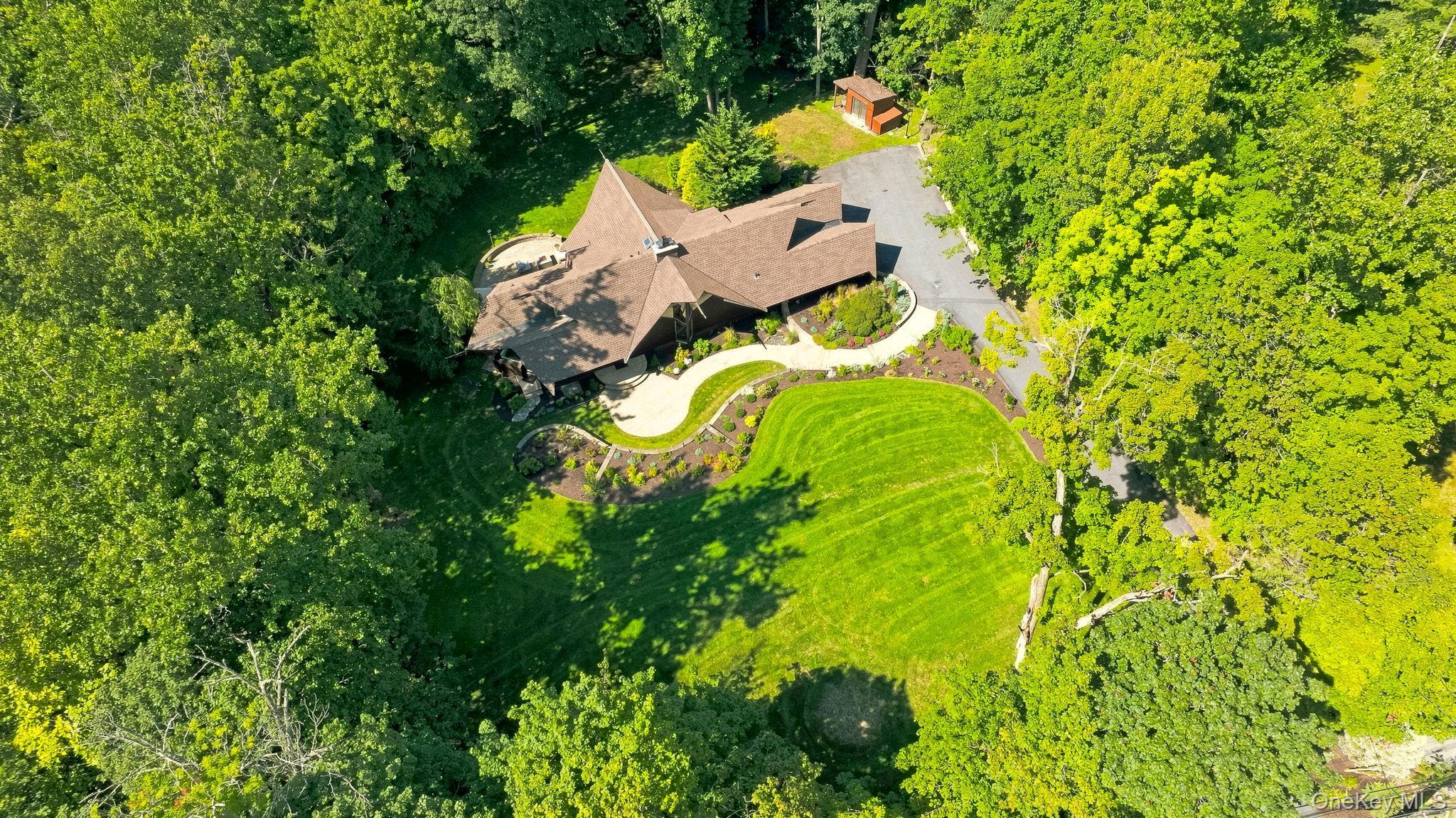 Single Family Scarborough Road  Westchester County, NY 10510, MLS-1039995-37