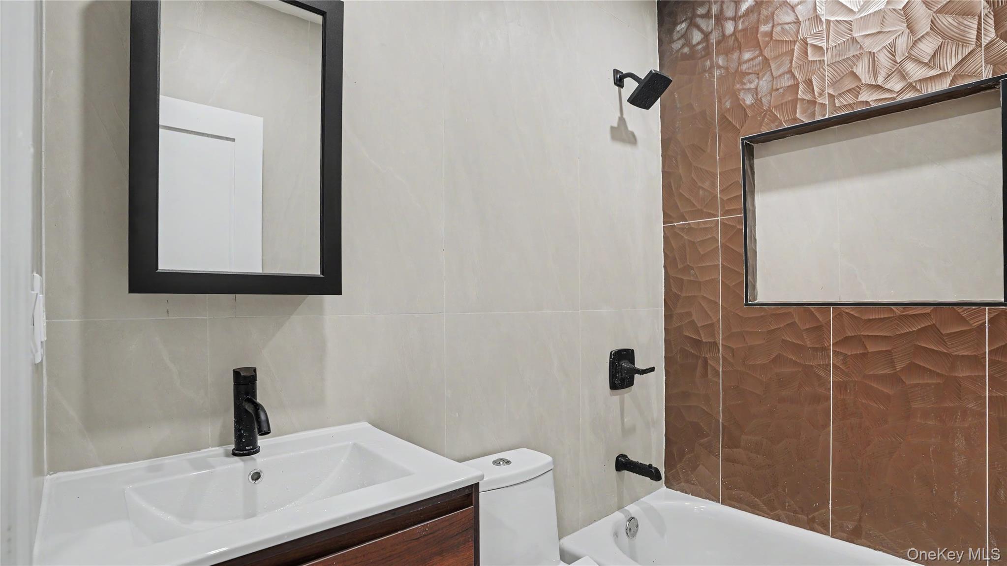 Single Family Hill Street Brooklyn, NY 11208, MLS-1040016-16