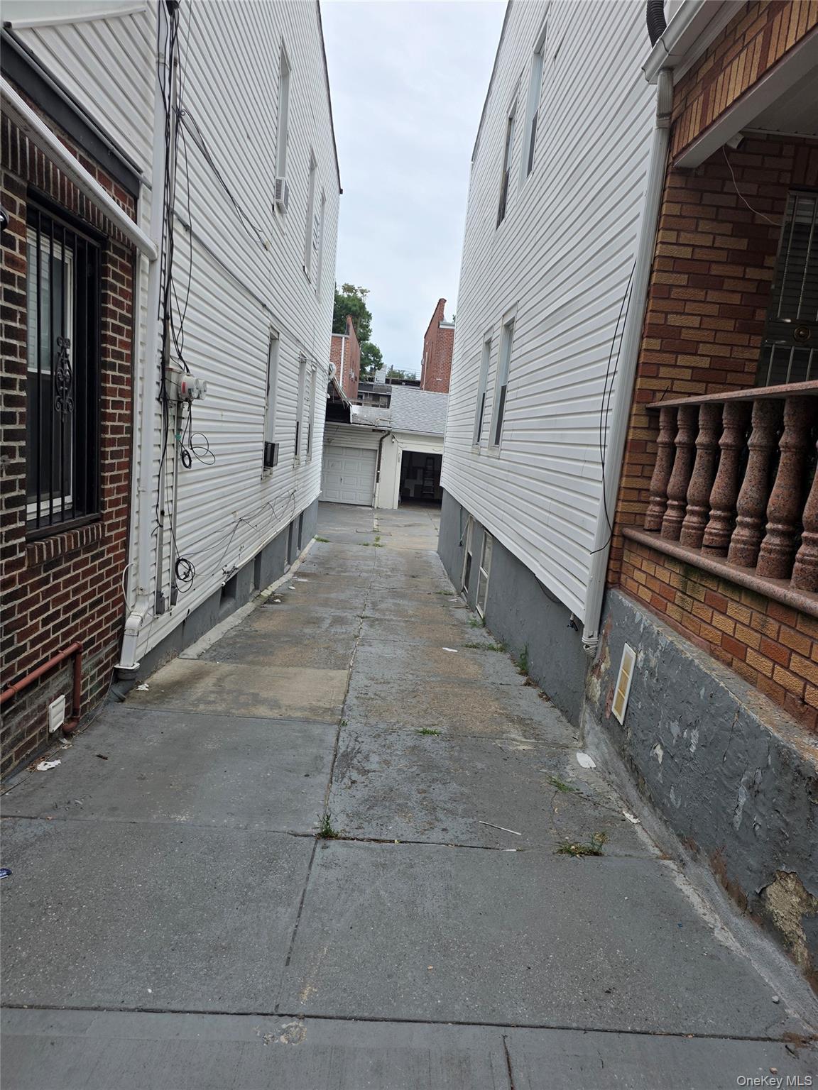 Single Family 102nd Avenue Queens, NY 11416, MLS-1040018-4