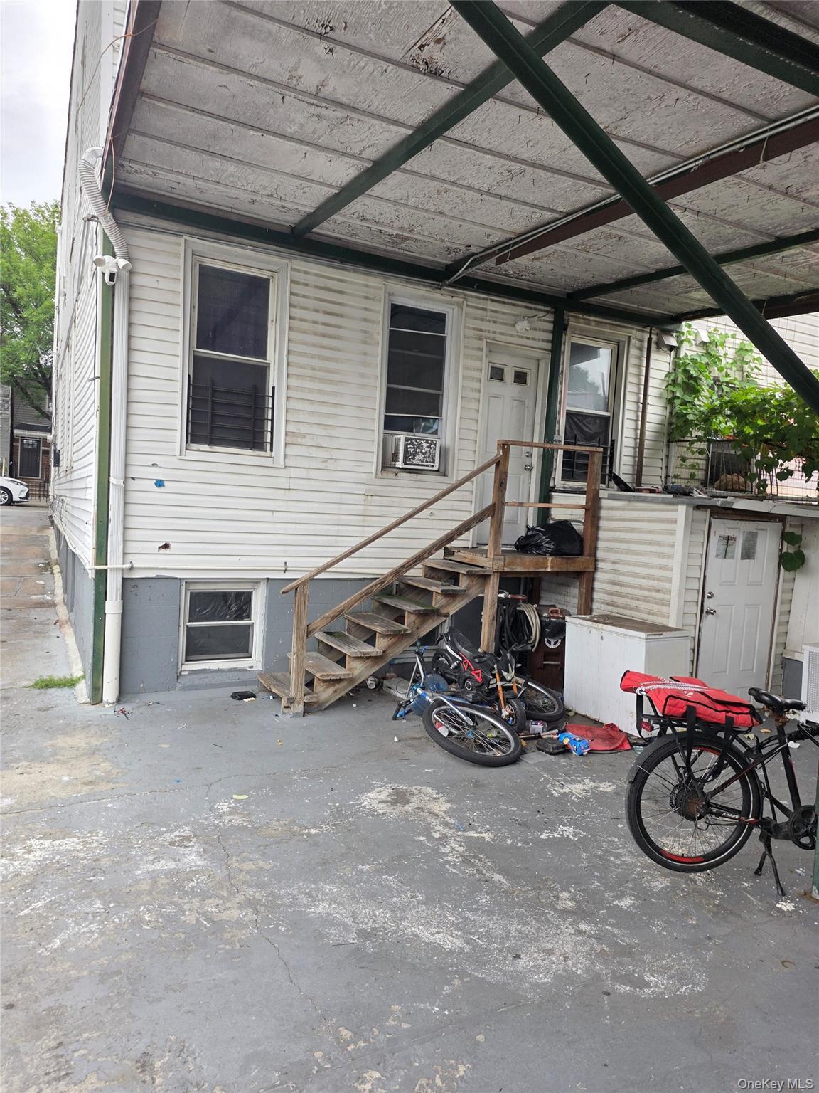 Single Family 102nd Avenue Queens, NY 11416, MLS-1040018-6