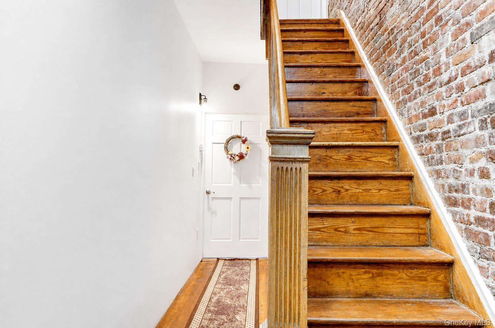 Single Family Cooper Avenue Queens, NY 11385, MLS-1040019-13