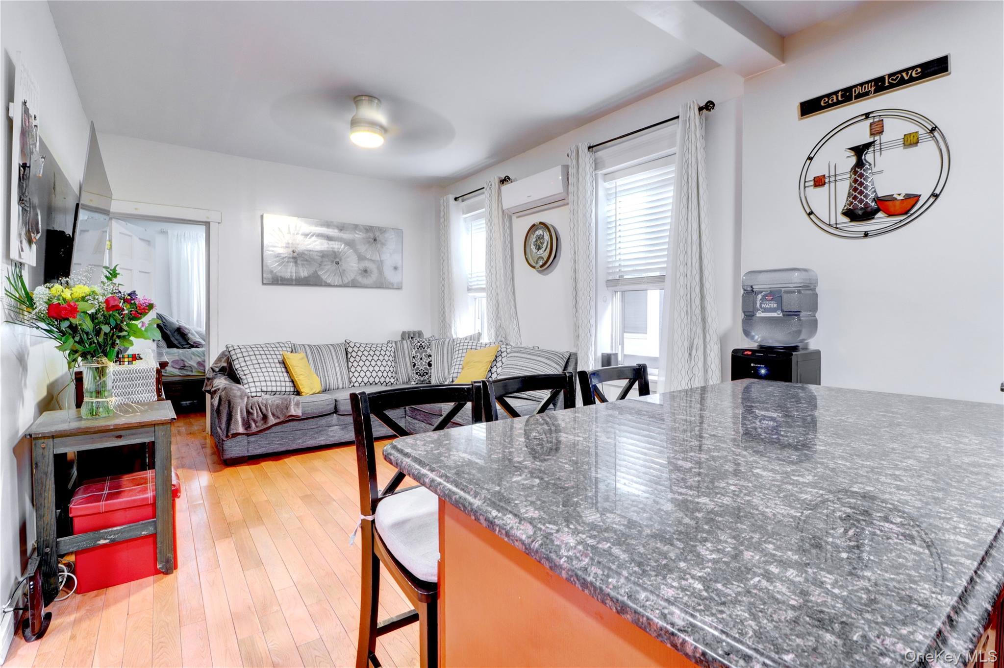 Single Family Cooper Avenue Queens, NY 11385, MLS-1040019-4