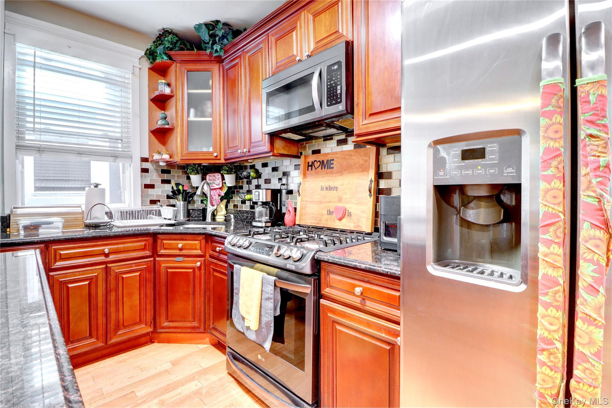 Single Family Cooper Avenue Queens, NY 11385, MLS-1040019-6