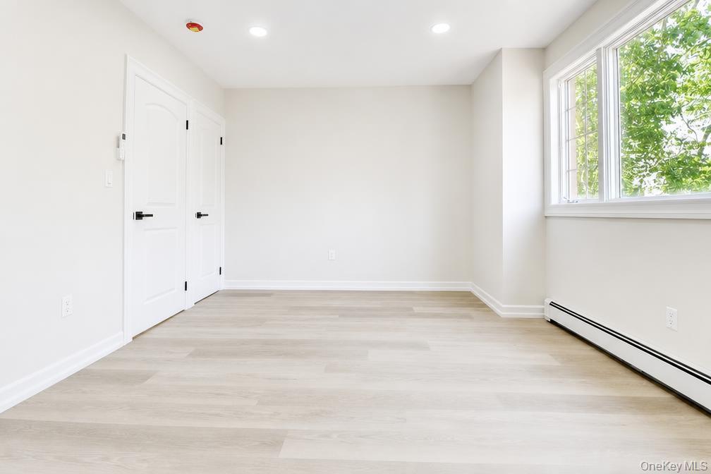 Single Family 80th Avenue  Queens, NY 11385, MLS-1040023-14