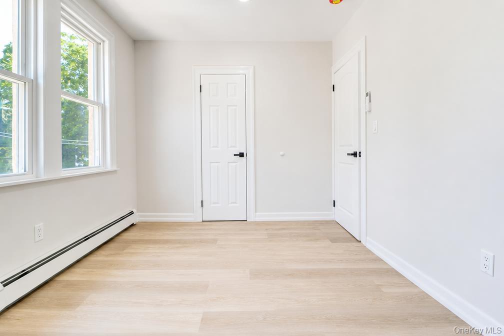Single Family 80th Avenue  Queens, NY 11385, MLS-1040023-17