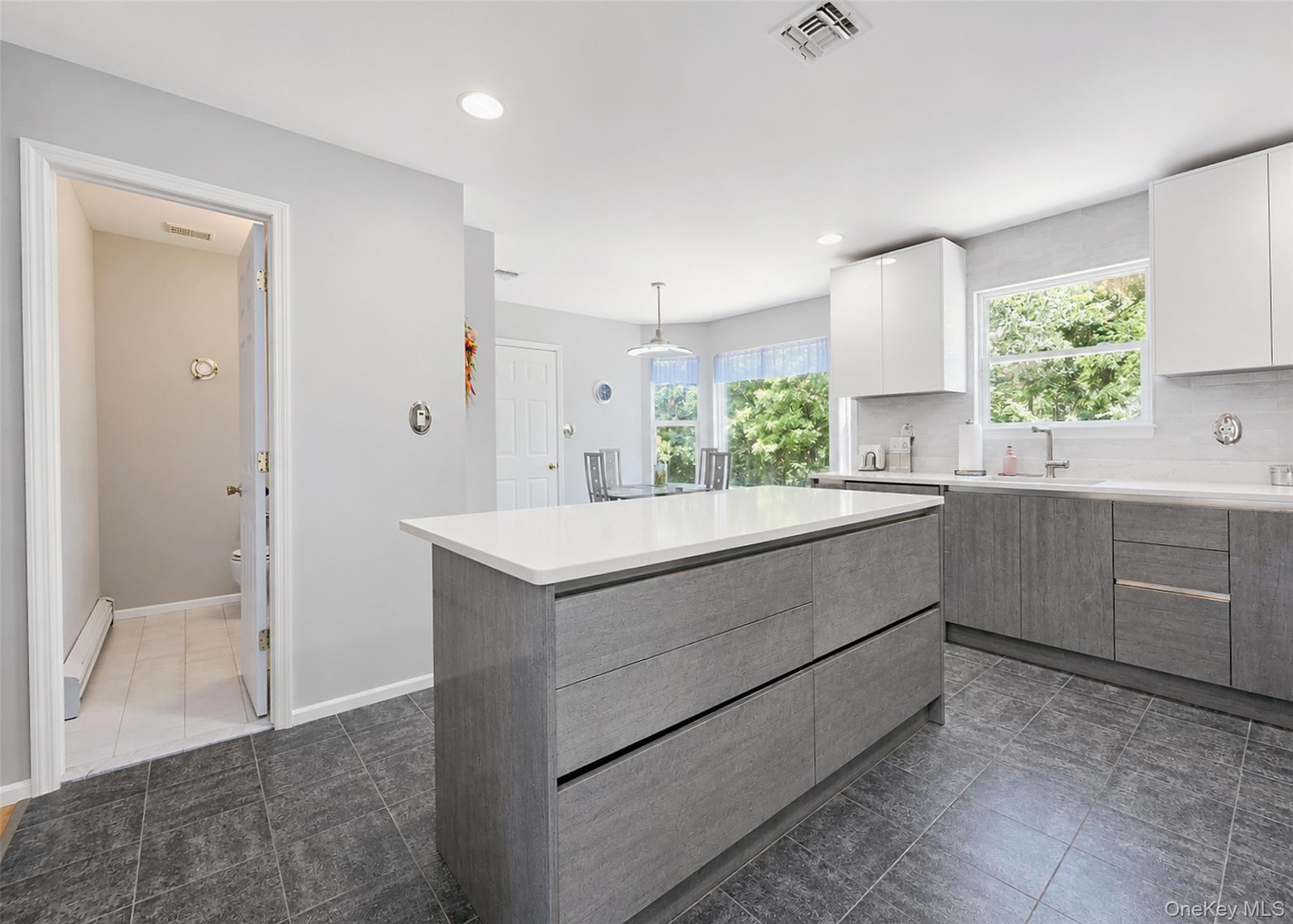 Single Family Greentree Drive Suffolk County, NY 11763, MLS-1040034-8