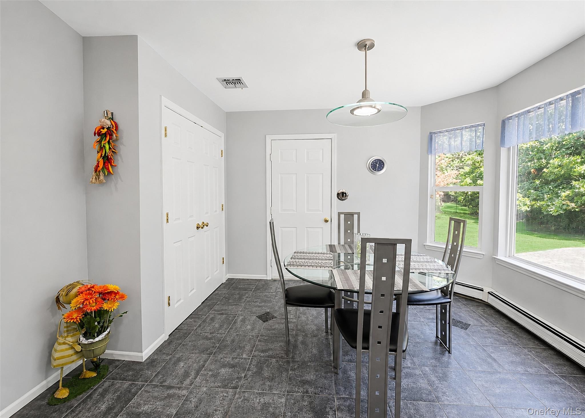Single Family Greentree Drive Suffolk County, NY 11763, MLS-1040034-9