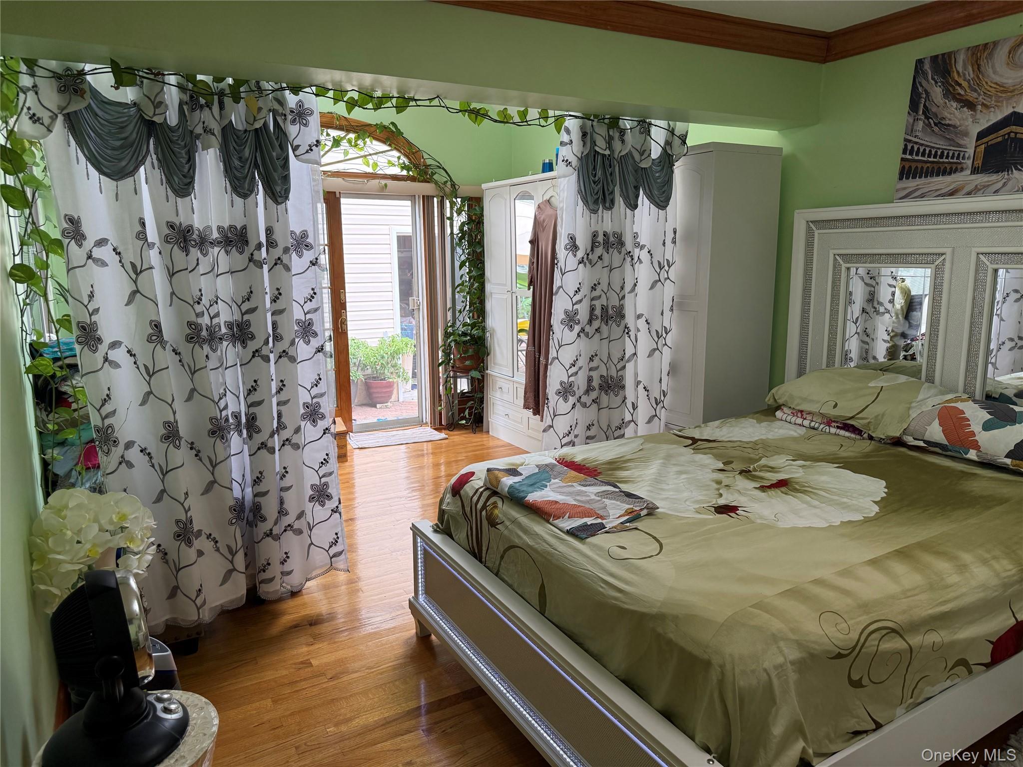 Single Family Baxter Avenue  Nassau County, NY 11040, MLS-1040035-5