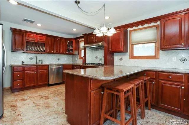 Single Family Baxter Avenue  Nassau County, NY 11040, MLS-1040035-7