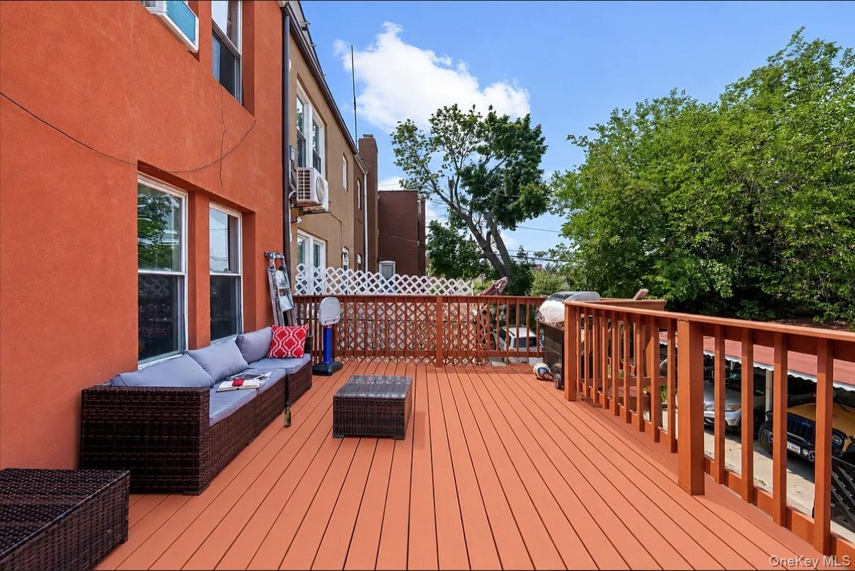 Single Family E 51st Street  Brooklyn, NY 11234, MLS-1040045-8
