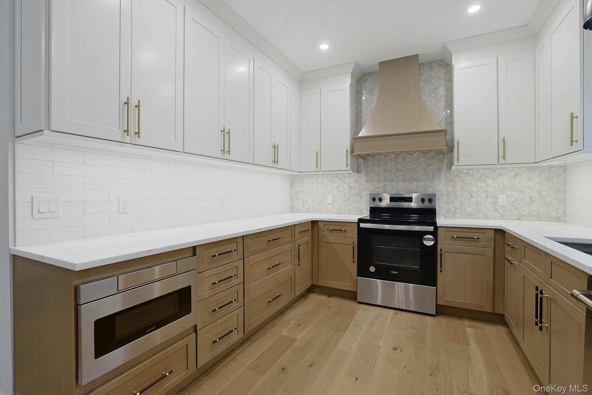 Single Family Hazelton Circle  Westchester County, NY 10510, MLS-1040064-14