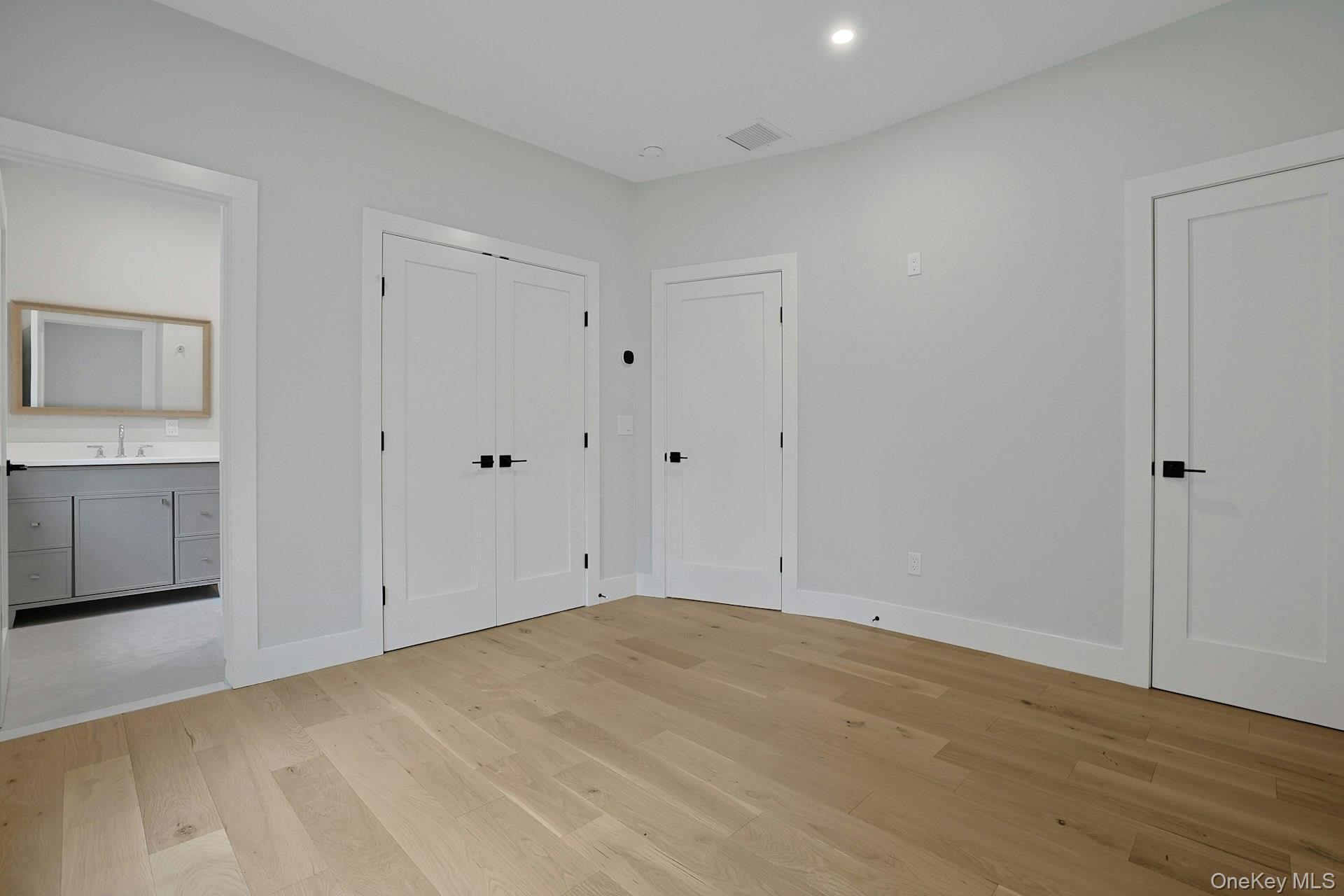 Single Family Hazelton Circle  Westchester County, NY 10510, MLS-1040064-17