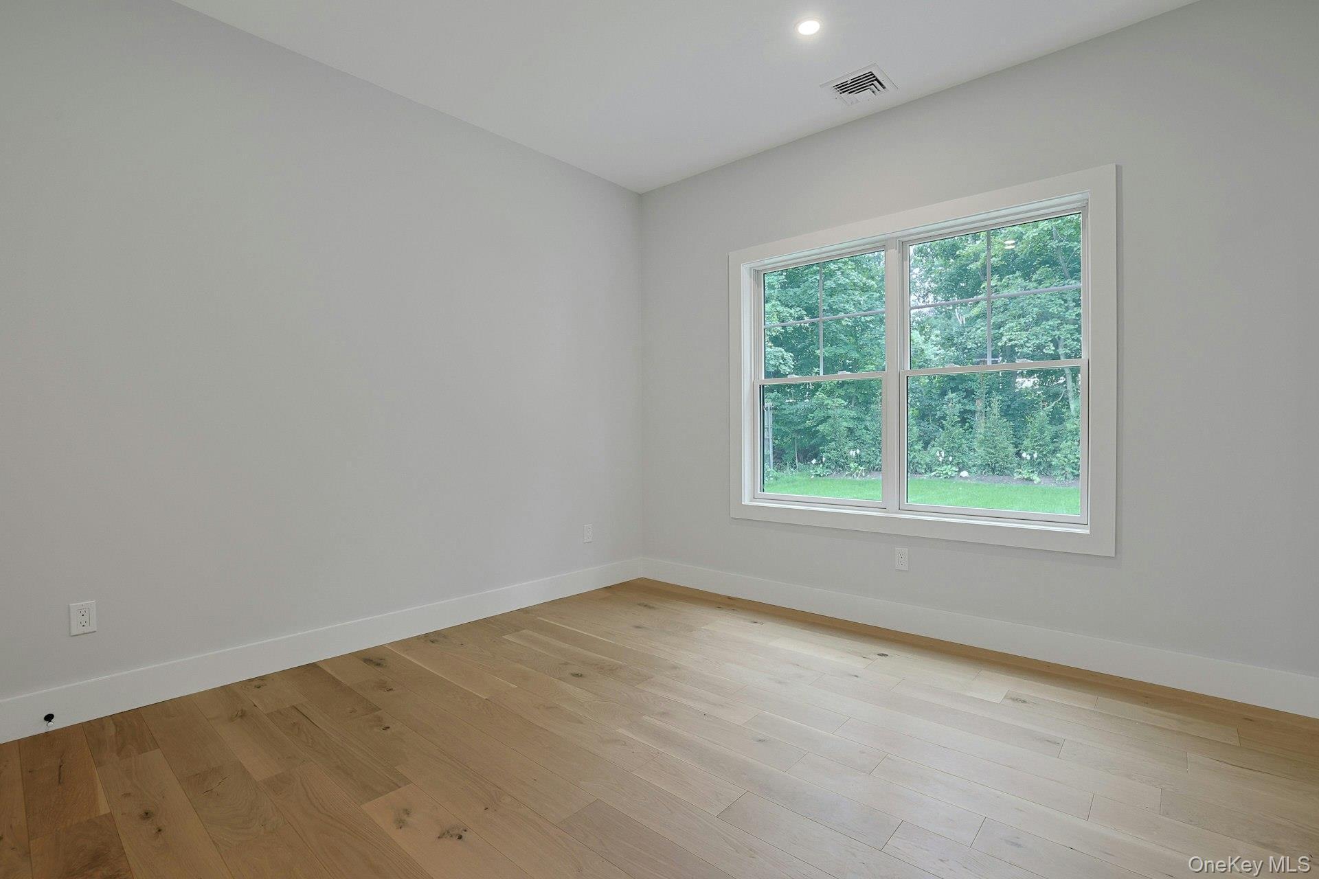 Single Family Hazelton Circle  Westchester County, NY 10510, MLS-1040064-19