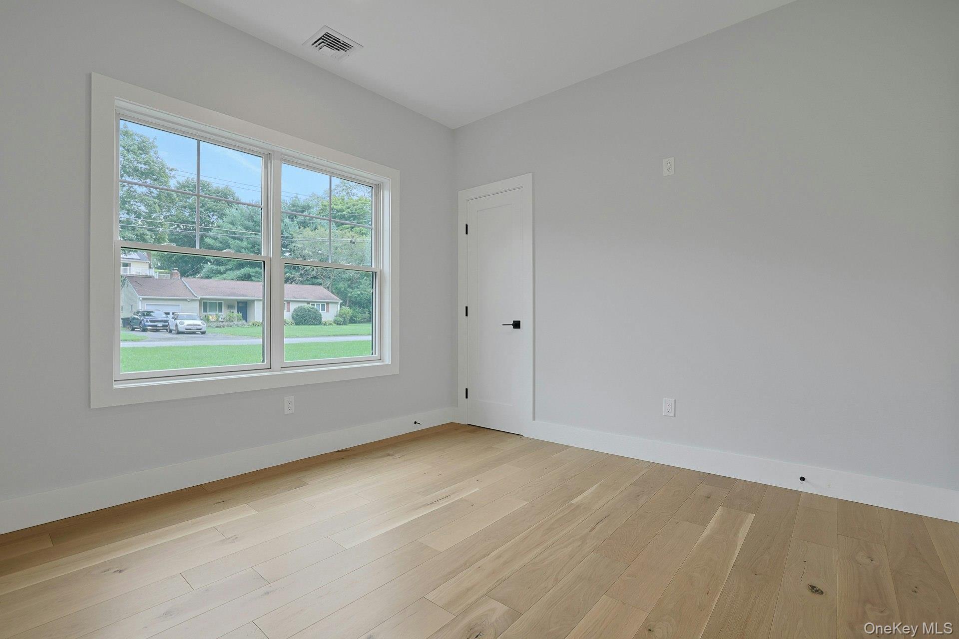 Single Family Hazelton Circle  Westchester County, NY 10510, MLS-1040064-23