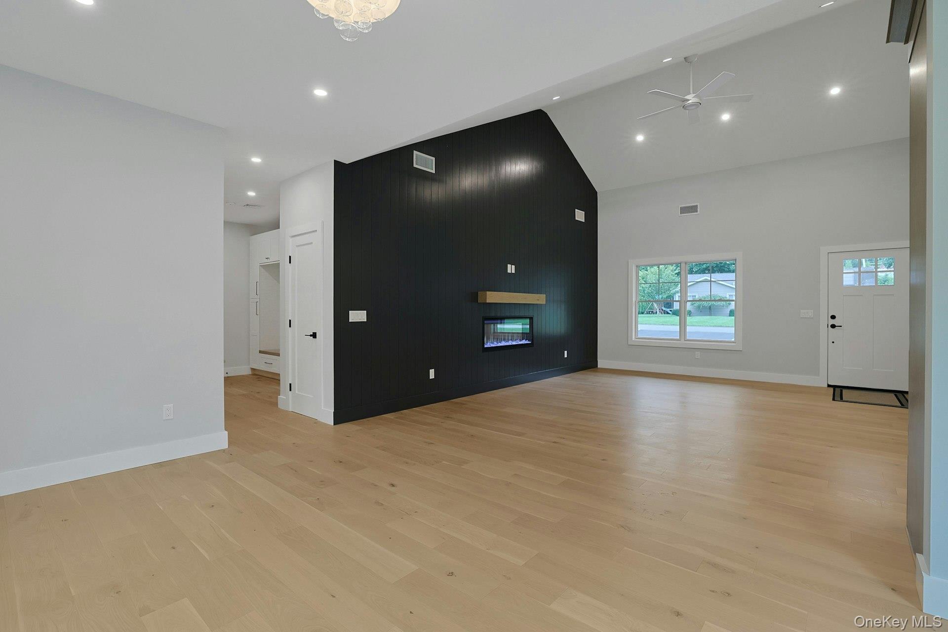 Single Family Hazelton Circle  Westchester County, NY 10510, MLS-1040064-6
