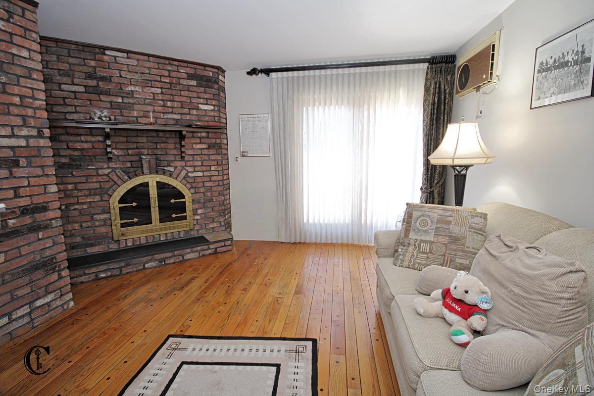 Single Family E 74 Street Brooklyn, NY 11234, MLS-1040066-14