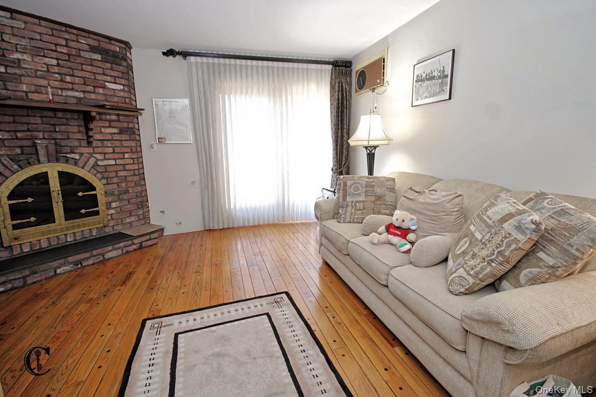Single Family E 74 Street Brooklyn, NY 11234, MLS-1040066-15
