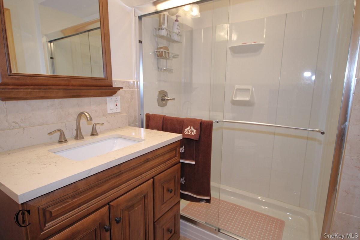 Single Family E 74 Street Brooklyn, NY 11234, MLS-1040066-20