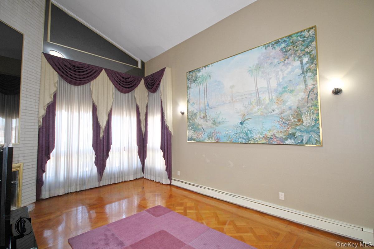Single Family E 74 Street Brooklyn, NY 11234, MLS-1040066-23