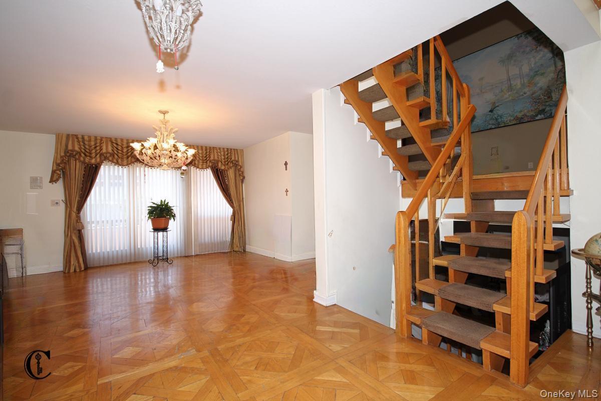 Single Family E 74 Street Brooklyn, NY 11234, MLS-1040066-7