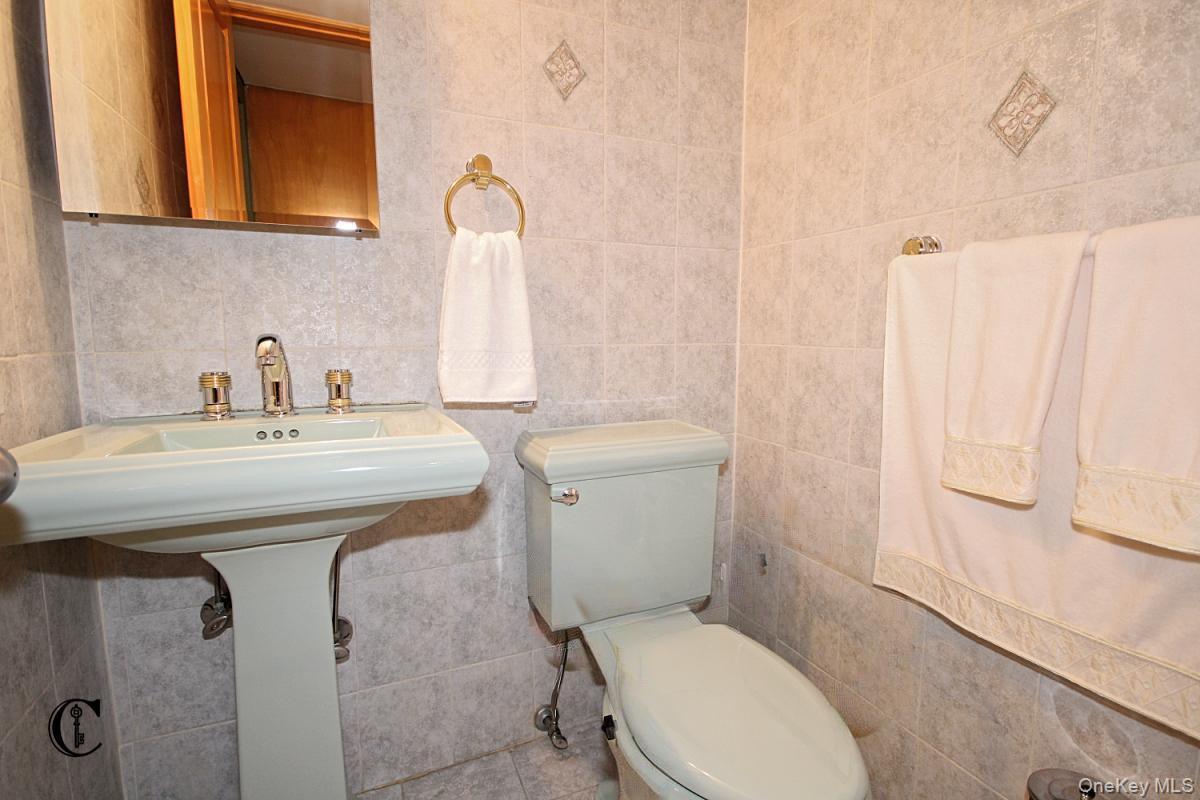 Single Family E 74 Street Brooklyn, NY 11234, MLS-1040066-9
