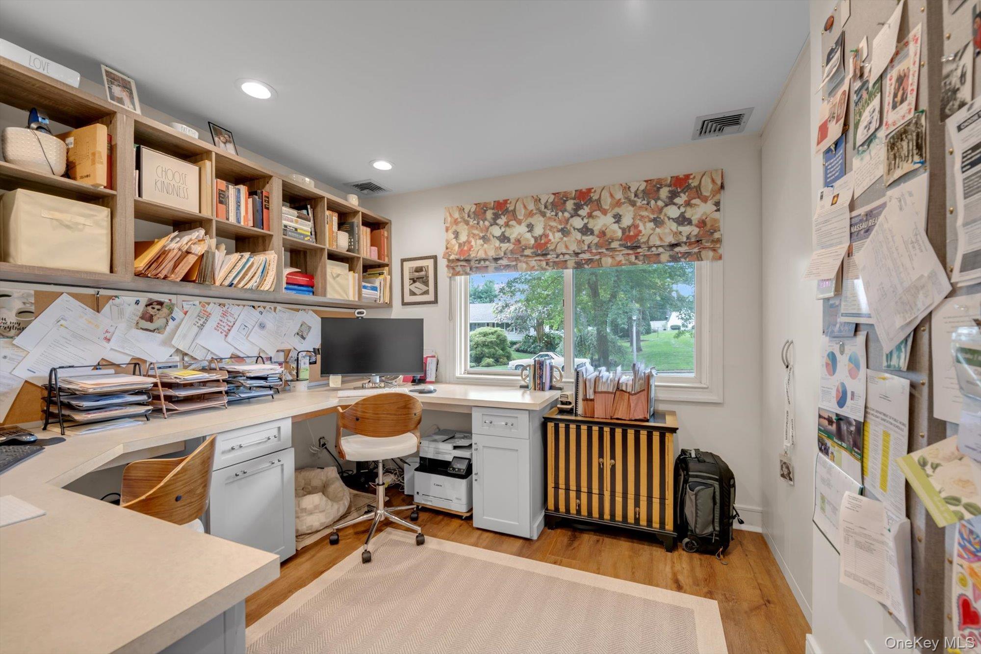 Single Family Reynolds Road Nassau County, NY 11542, MLS-1040093-11