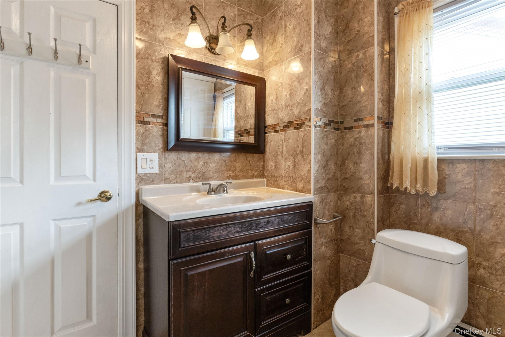 Single Family 216th Street Queens, NY 11427, MLS-1040103-10