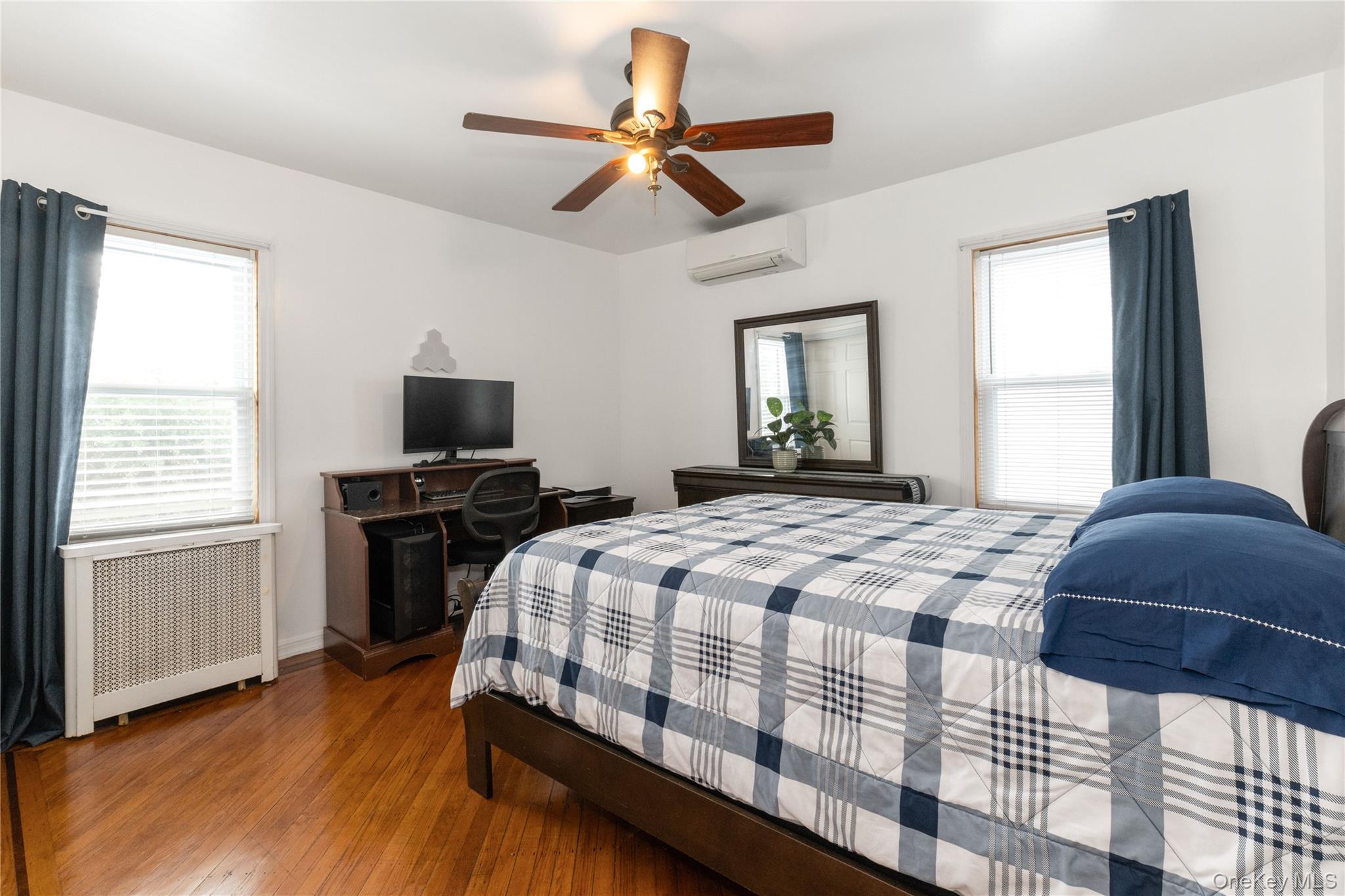 Single Family 216th Street Queens, NY 11427, MLS-1040103-11