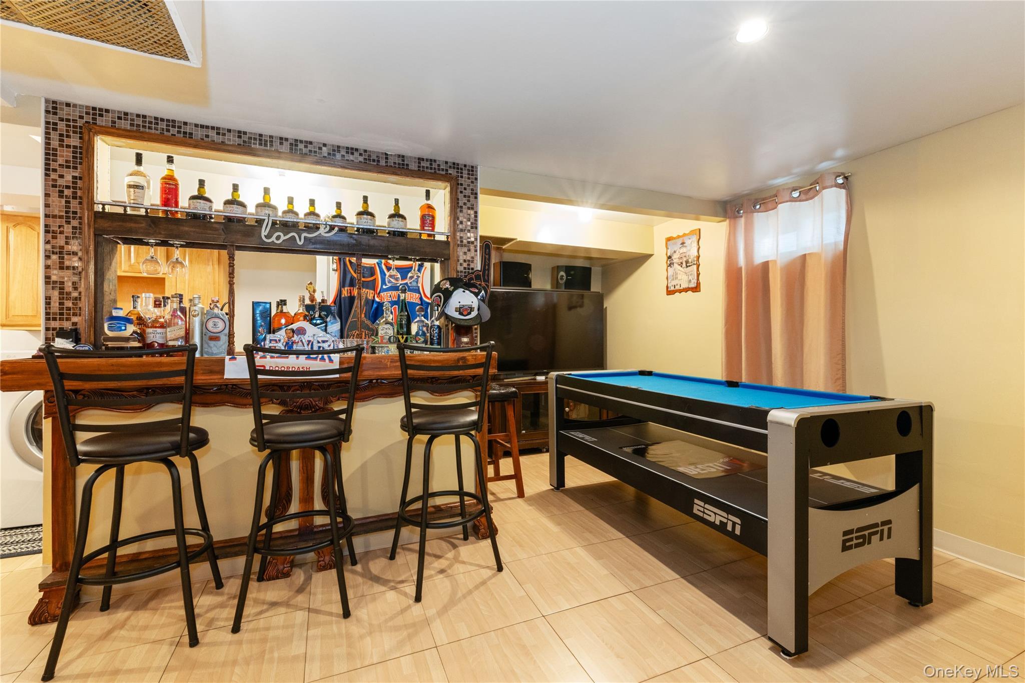 Single Family 216th Street Queens, NY 11427, MLS-1040103-18