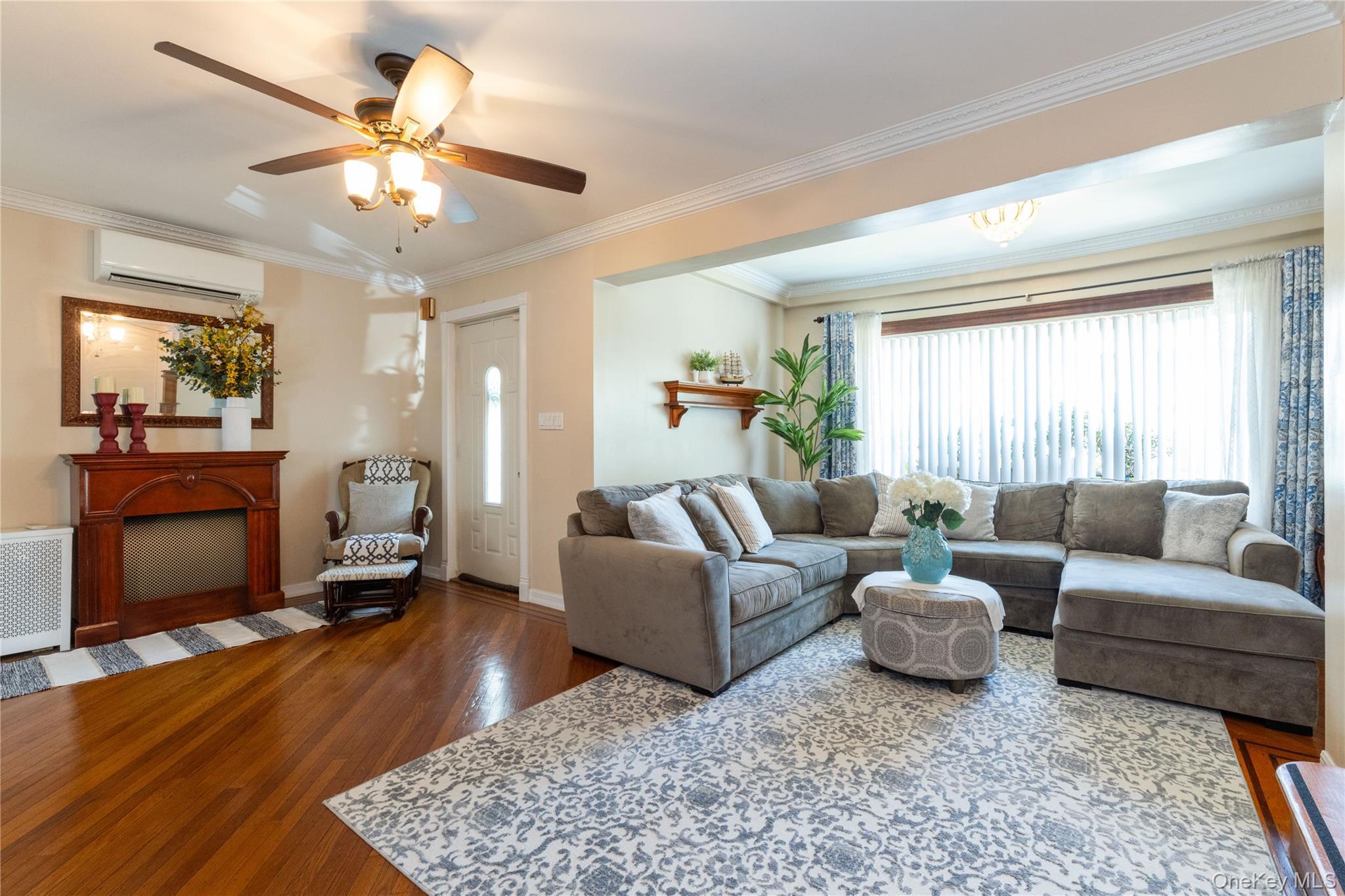 Single Family 216th Street Queens, NY 11427, MLS-1040103-3