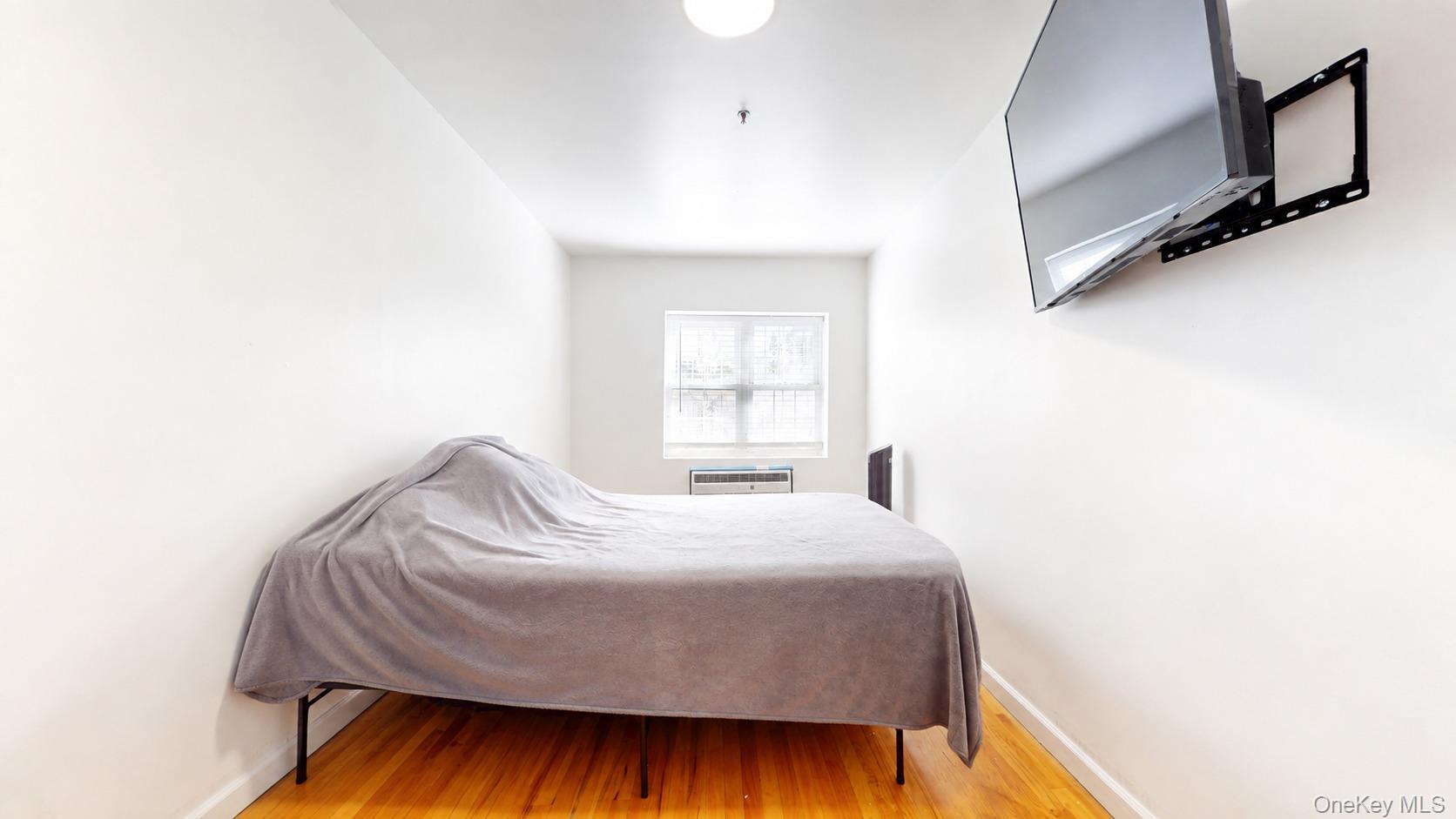 Single Family 109th Street Queens, NY 11368, MLS-1040111-12