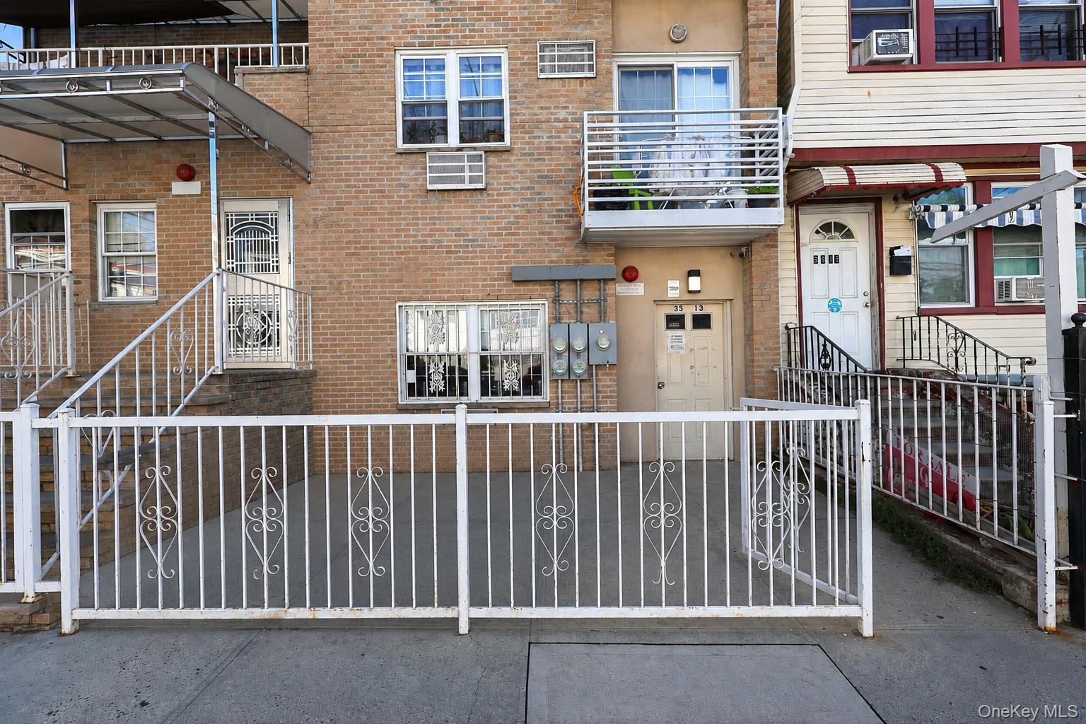 Single Family 109th Street Queens, NY 11368, MLS-1040111-2