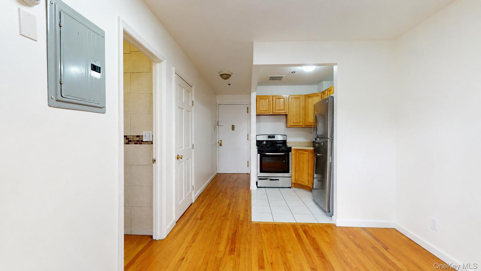 Single Family 109th Street Queens, NY 11368, MLS-1040111-23