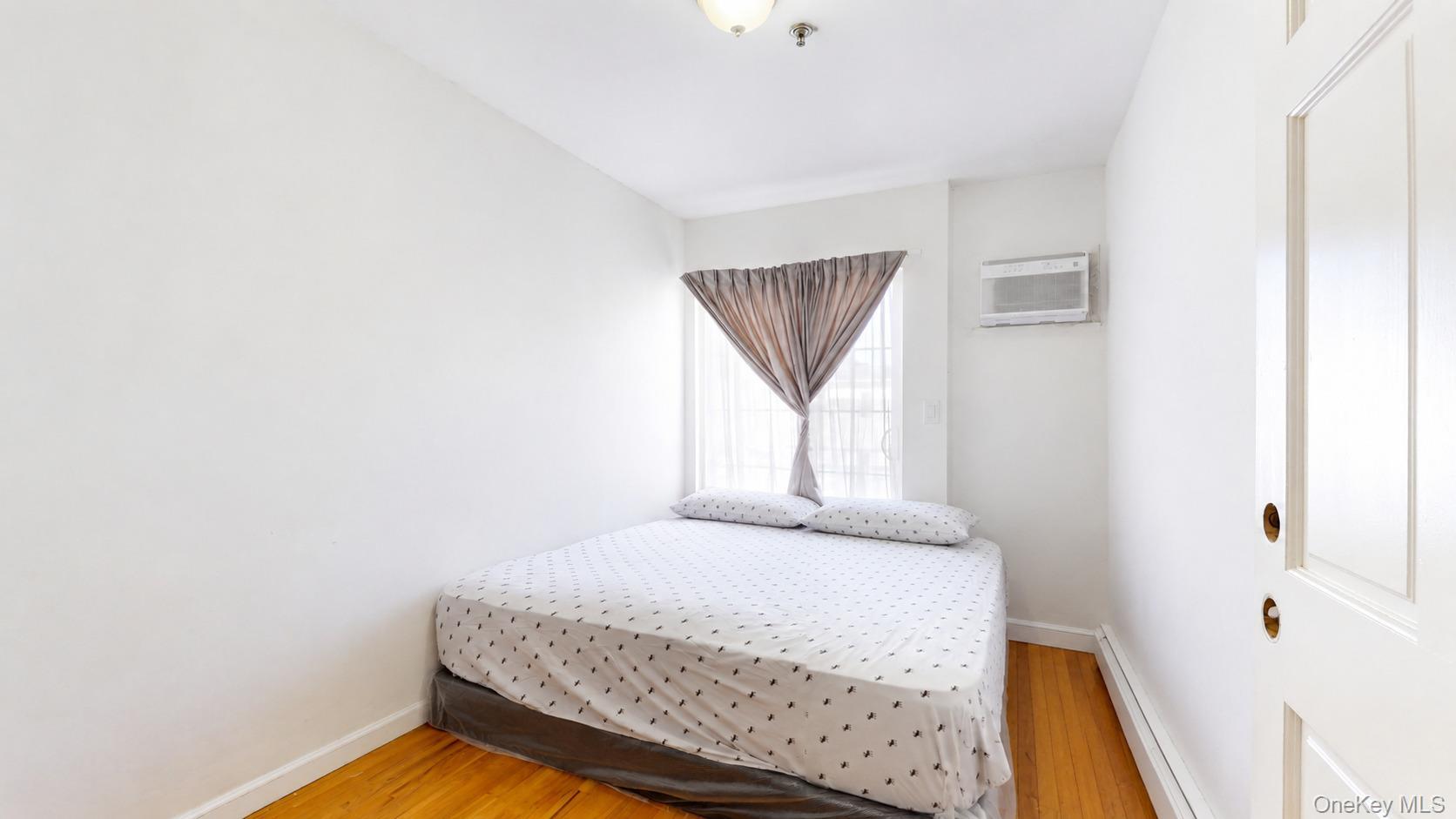 Single Family 109th Street Queens, NY 11368, MLS-1040111-33
