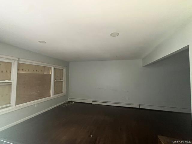 Single Family Nathalie Avenue Suffolk County, NY 11701, MLS-1040114-11