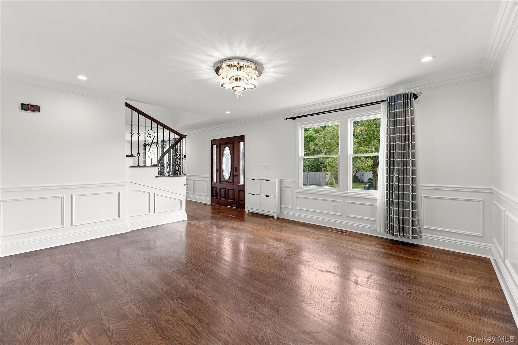 Single Family Forest Drive  Nassau County, NY 11753, MLS-1040122-10