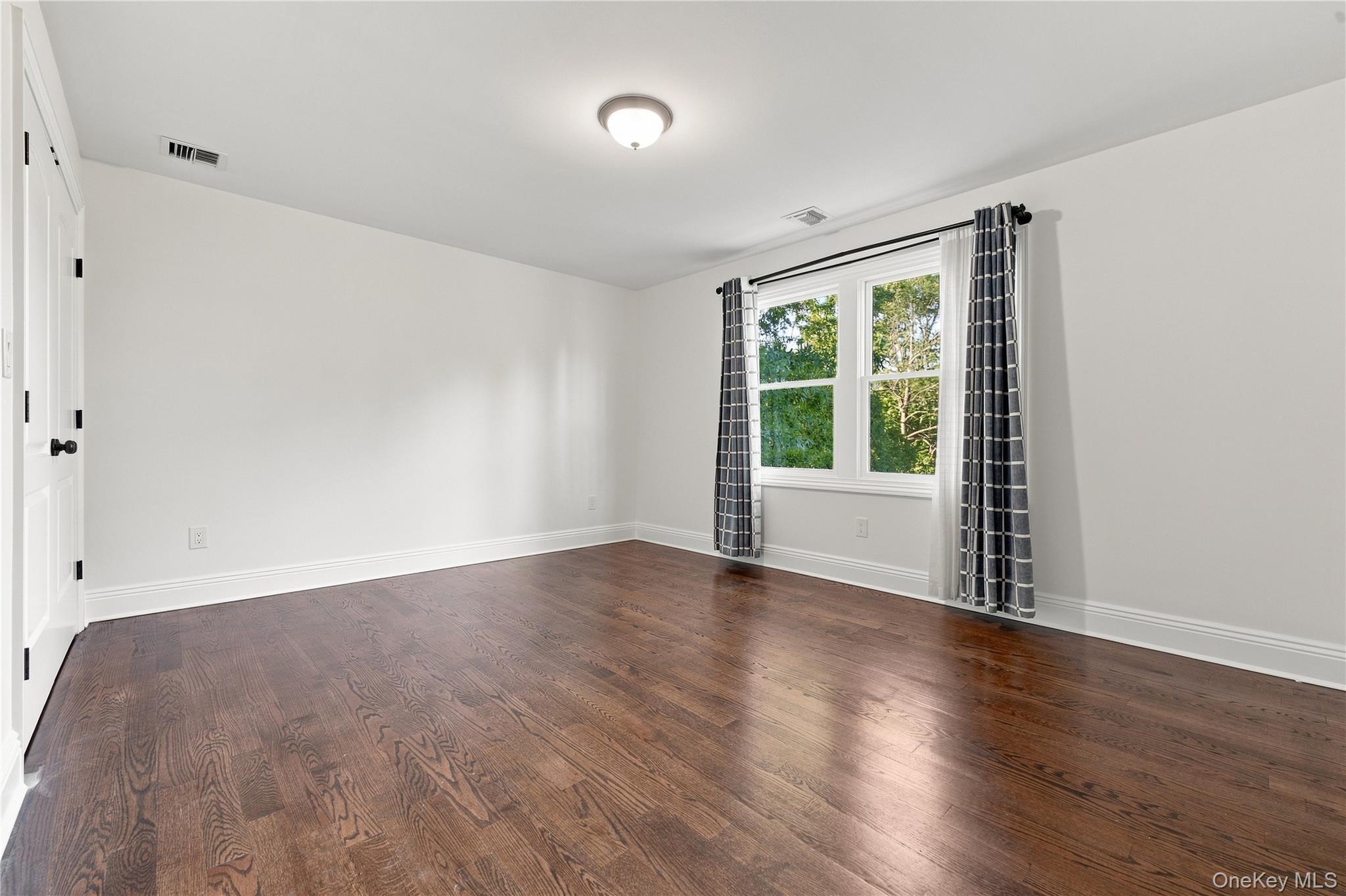 Single Family Forest Drive  Nassau County, NY 11753, MLS-1040122-18